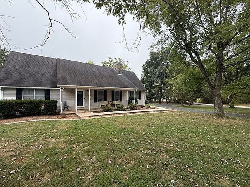 529 Bismarck Ln - Property Image
