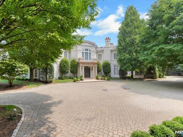 38 Rio Vista Dr, Alpine, NJ 07620