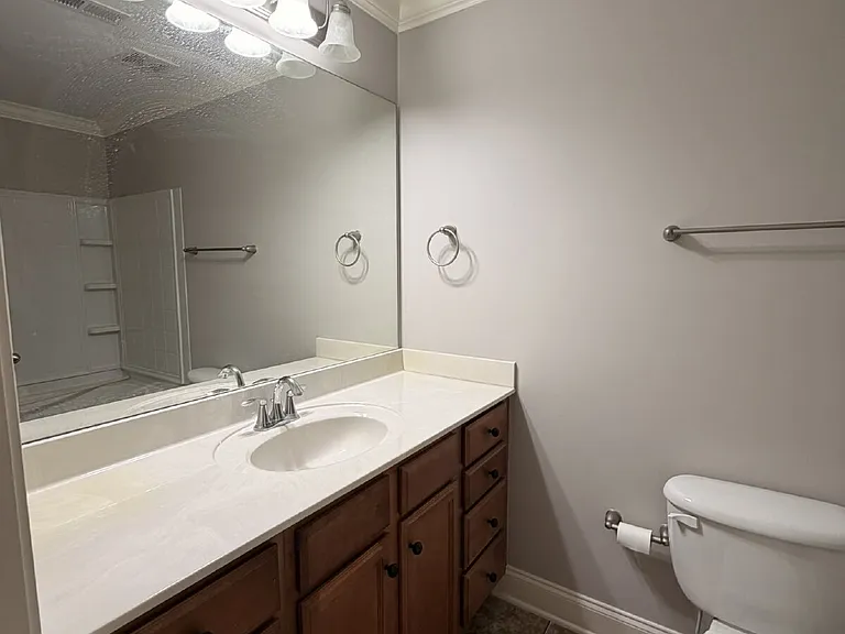735 Tulip Grove Rd #304 — Photo 9