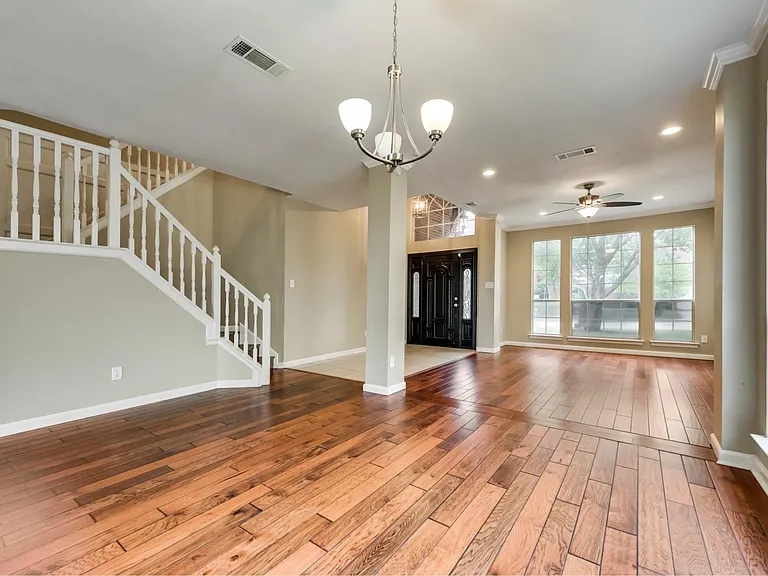 4319 Vine Ridge Ct — Photo 3