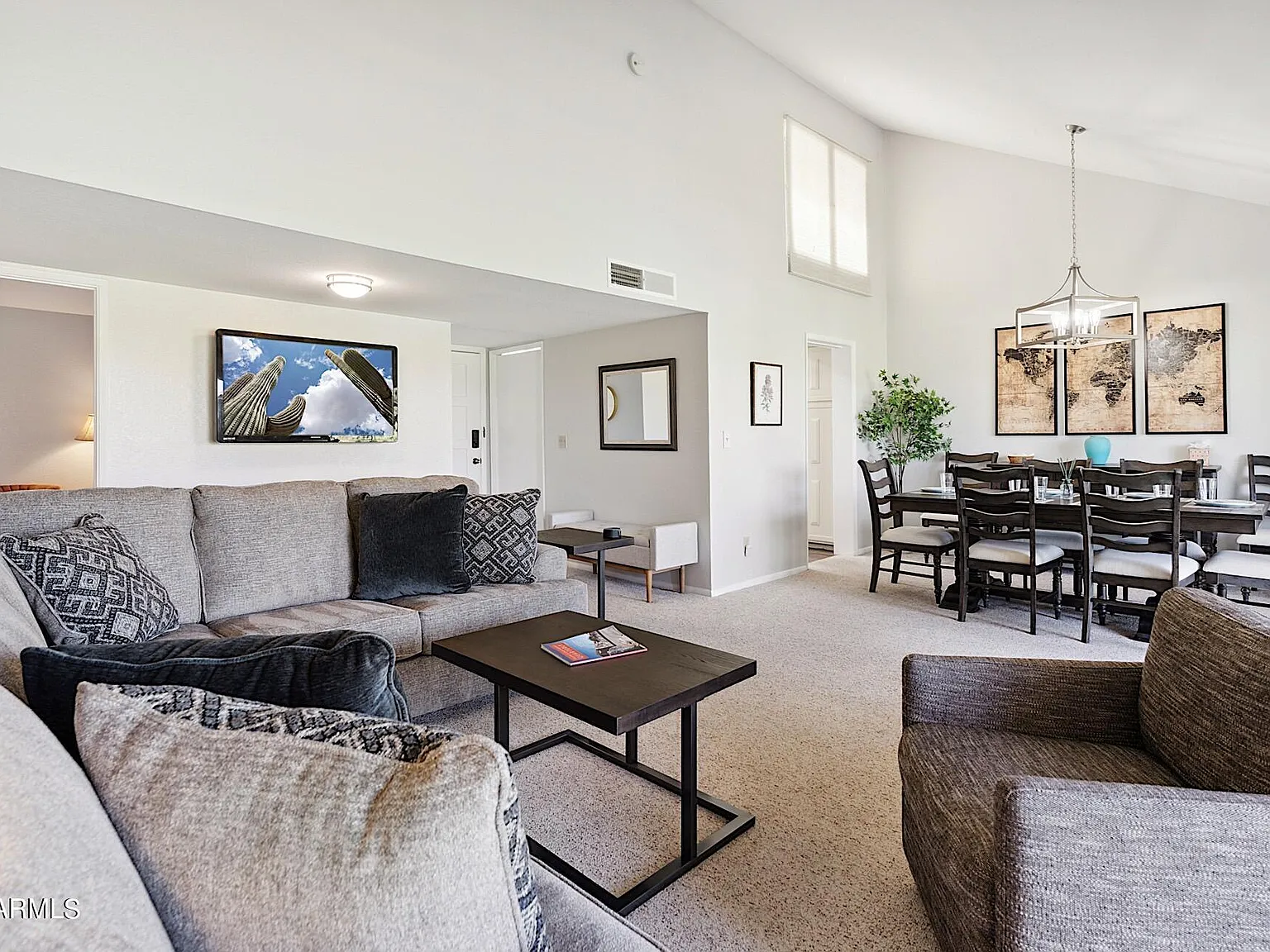 3 bed, 2.0 bath, 1364 sqft, $2,200 — Photo 3