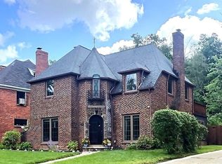 3538 Edison Rd, Cleveland Heights, OH 44121