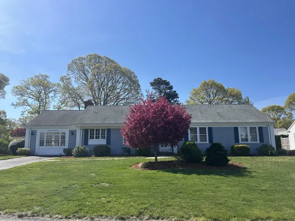 21 Brae Burn Lane, South Yarmouth, MA 02664