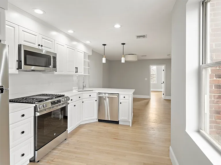 64 Trenton St #3 — Photo 4