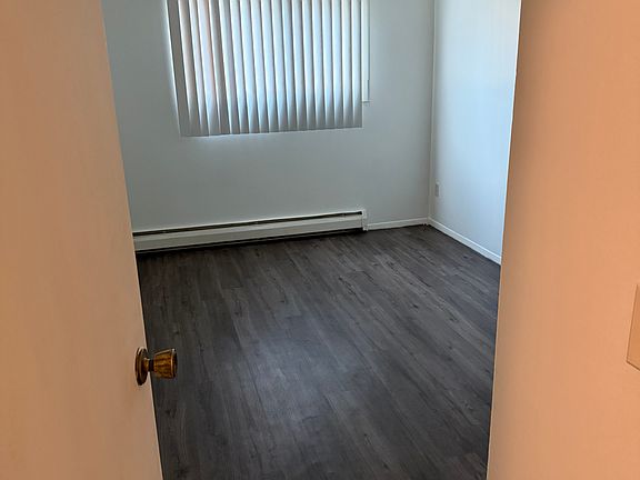 2nd image of 4537 S Ahmedi Ave