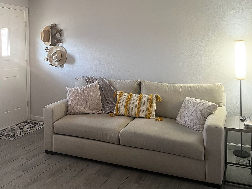 living room entry