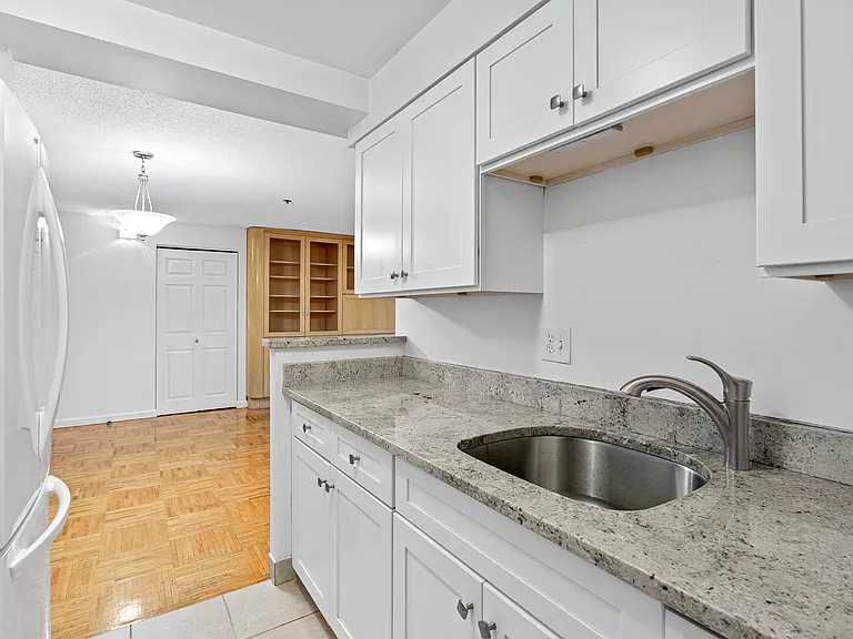 357 Commercial St #418 — Photo 3
