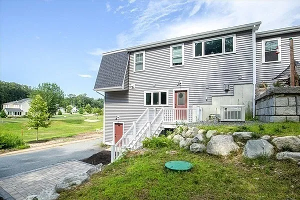 14 Norway Farms Dr #REAR — Photo 31