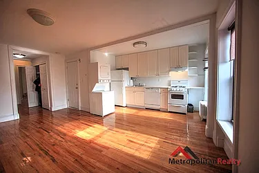 Rented by Metropolitan Realty