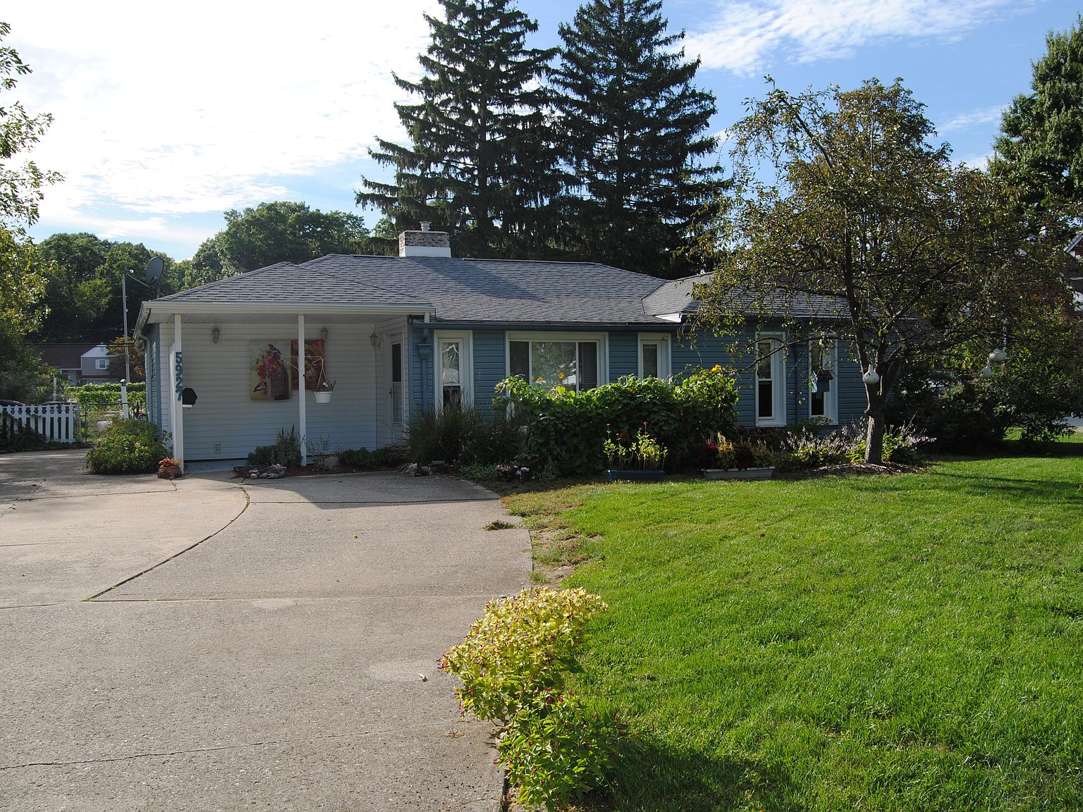 5927 Gay St, Toledo, OH 43613 Zillow