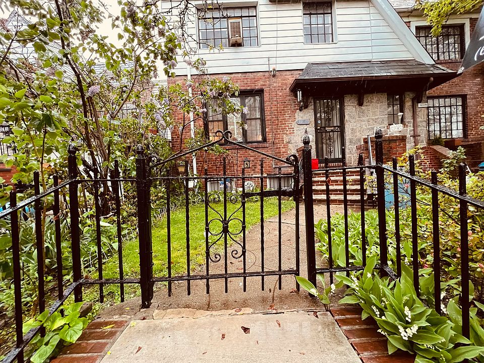 1st image of 3010 82nd St