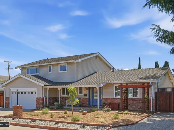 1554 American Beauty Dr, Concord, CA 94521