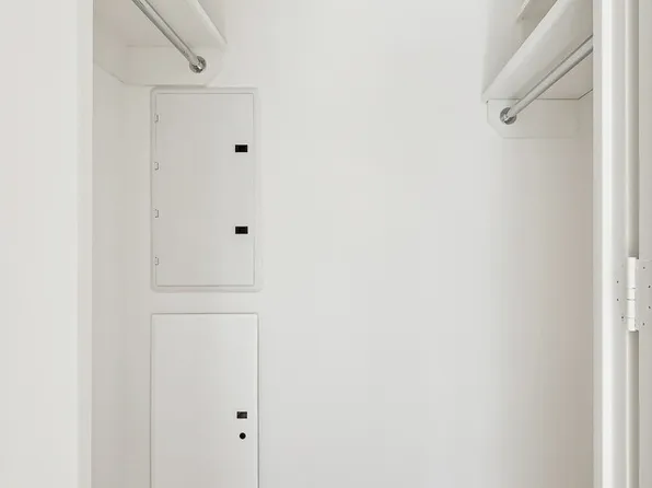 501 East 74th Street image 2 of 14