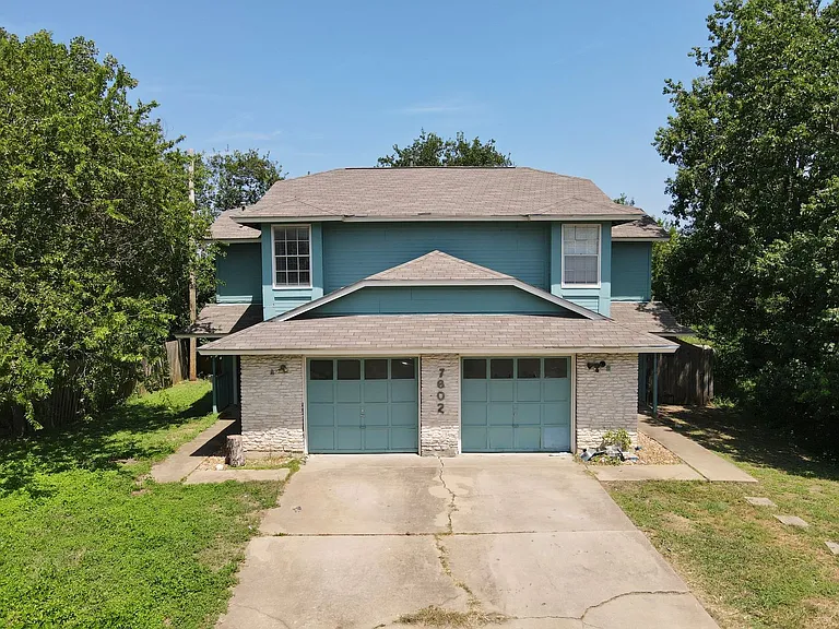 7602 Woodstone Cv #A — Photo 2