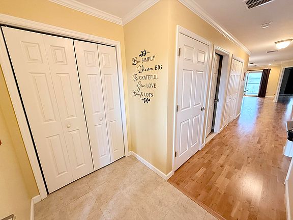 3rd image of 58 Club Rd Unit 203