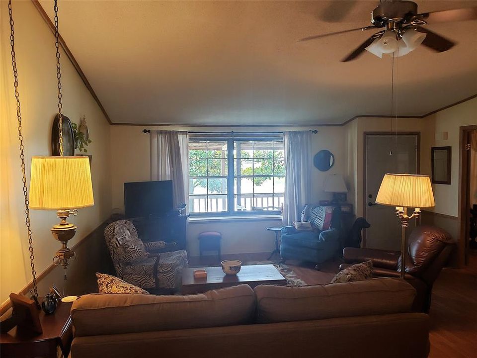 1st image of 1201 Pampas Ln