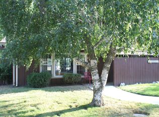13 Cloverleaf Ct, Tehachapi, CA 93561
