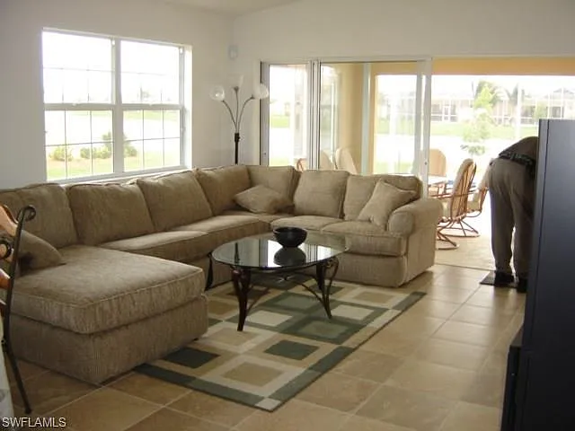 7450 Emilia Ln — Photo 10