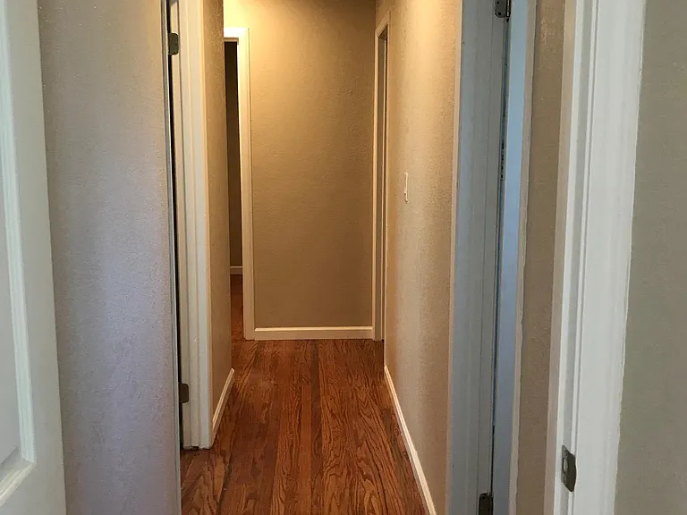 4846 Los Arboles Pl — Photo 5