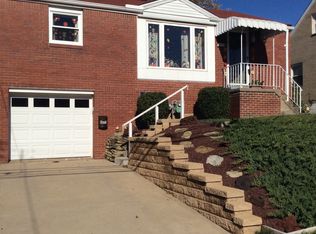 1073 Elwell St, Pittsburgh, PA