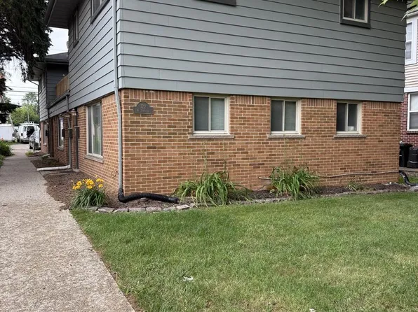 122 N Lafayette LLC