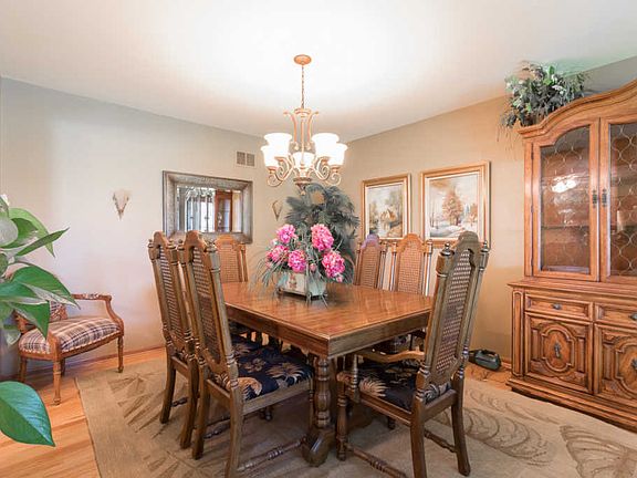 4th image of 10413 Wyoming Ct #279