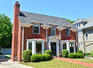 4425 N Frederick Ave, Shorewood, WI 53211