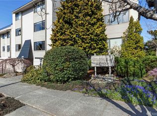 325 Walnut St APT 102, Edmonds, WA 98020