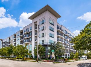 L2 Uptown, Dallas, TX 75204