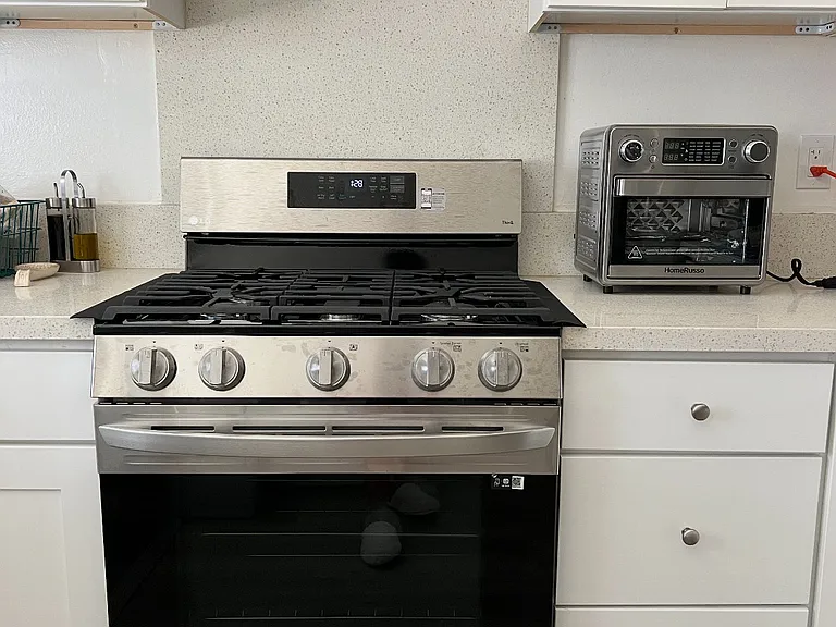 6939 Tahiti Dr — Photo 3