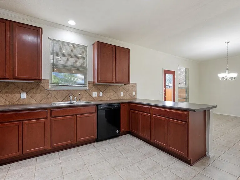 10909 Helms Deep Dr — Photo 12