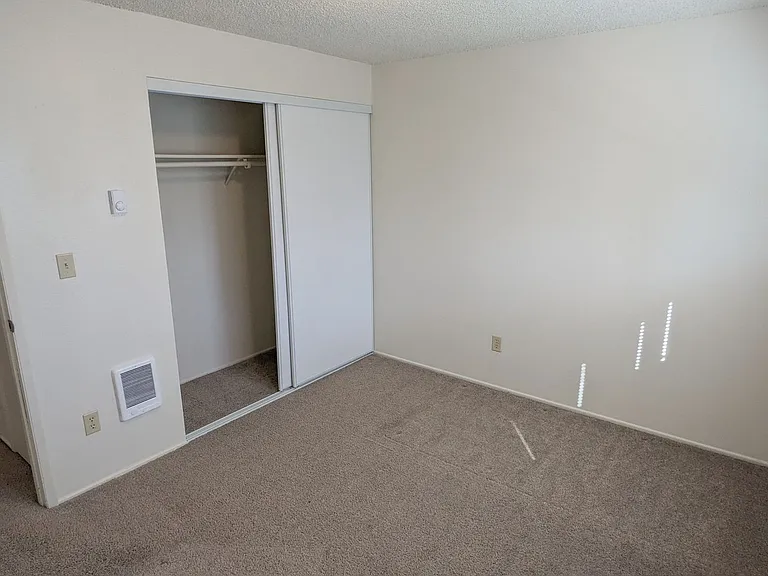 7815 NE 117th Ave — Photo 83