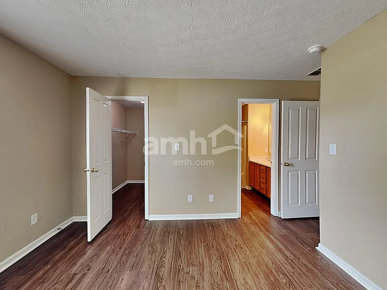 139 Trails End — Photo 10