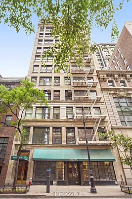 Sold by Town Residential | media 42