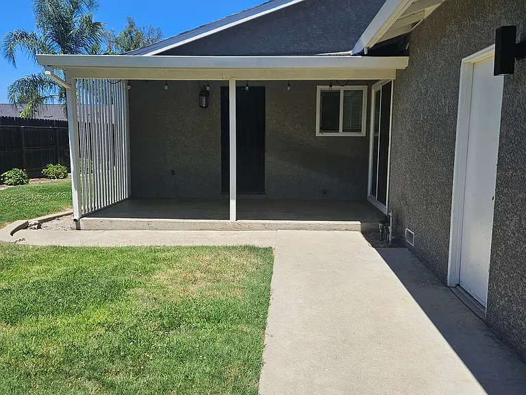 1509 Duportail Ave — Photo 11