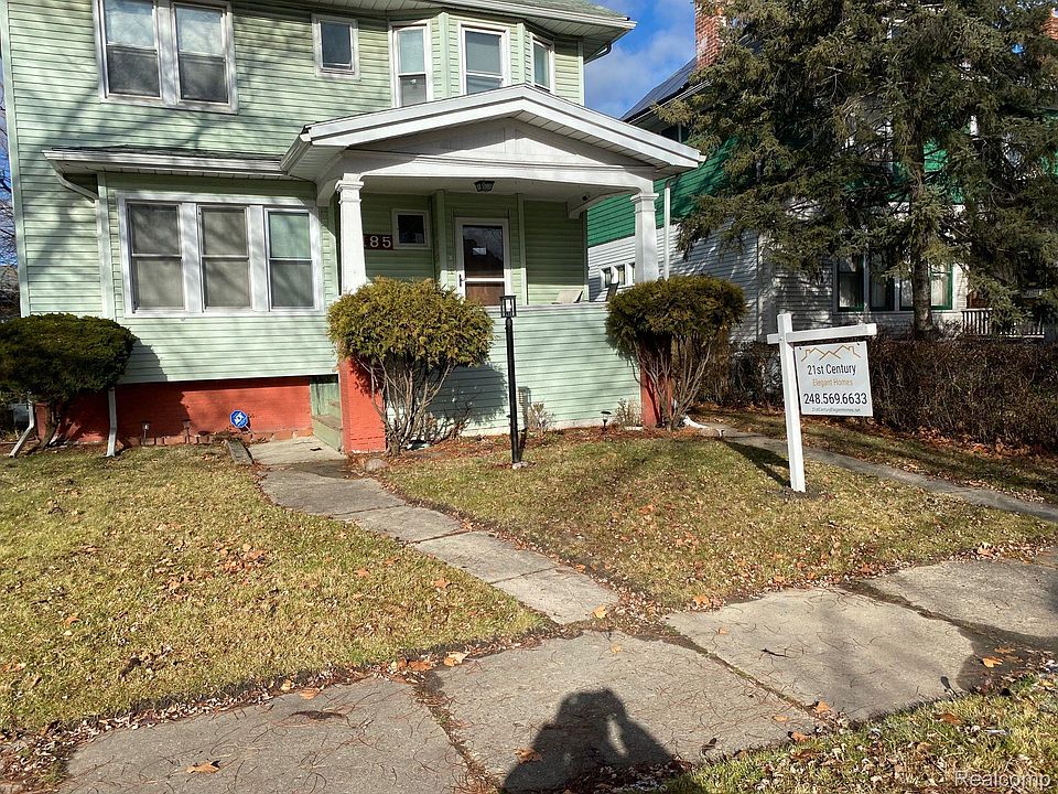 1st image of 185 Massachusetts St