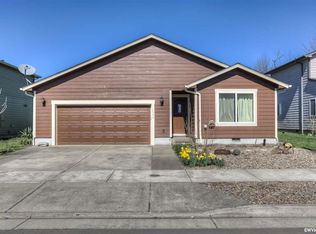 1966 Lyon St SW, Albany, OR 97322
