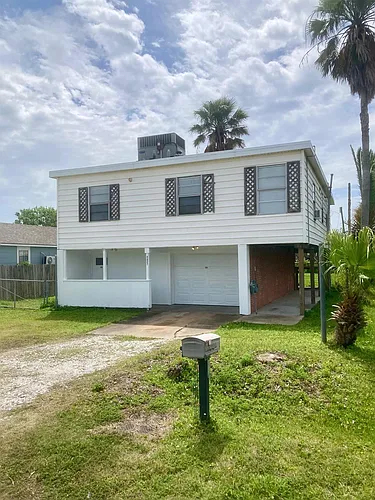 6927 Avenue O Photo 1