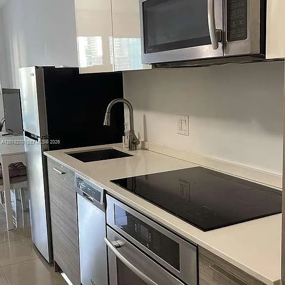 1300 Brickell Bay Dr #2000 — Photo 45