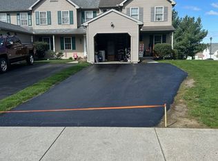 606 Wood Duck Dr, Manheim, PA 17545