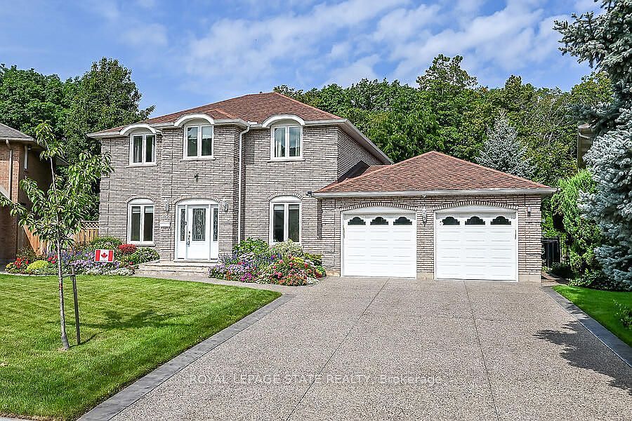 1st image of 109 Maple Dr