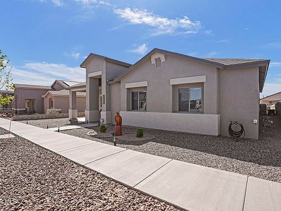 3rd image of 14812 Pebble Hills Blvd