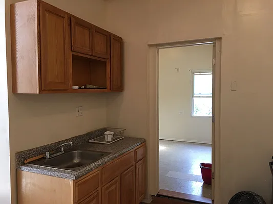 Rented by Nest Seekers International | media 13