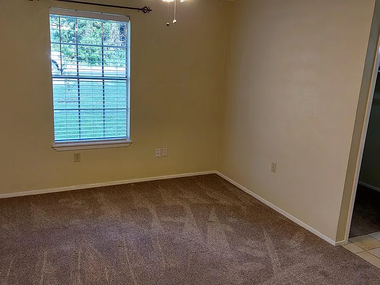 14002 Harbor Dr — Photo 12