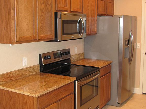 2nd image of 9800 Solera Cv Pt APT 105