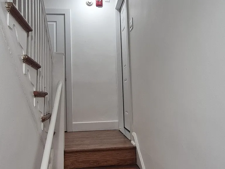 5575 Ogontz Ave #1 — Photo 22