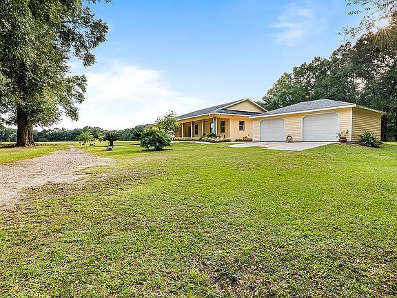 3rd image of 5049 SE County Road 337