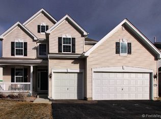 179 Reston Ln, Gilberts, IL 60136