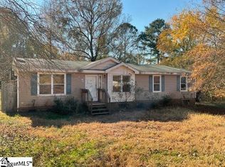 245 Pine Hills Rd, Woodruff, SC 29388