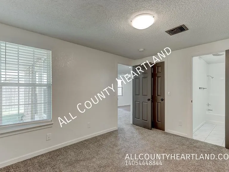 2121 Meench Dr — Photo 13